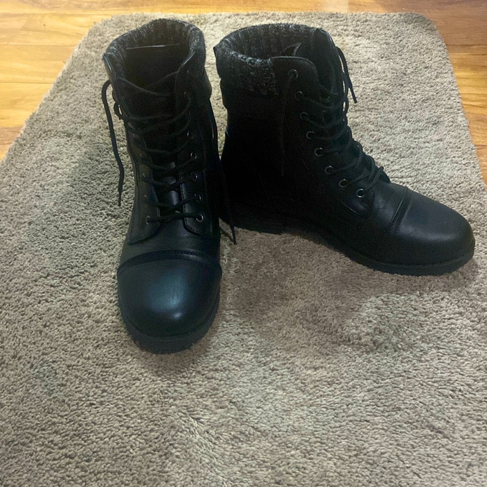 Black Winter Boots - image 2